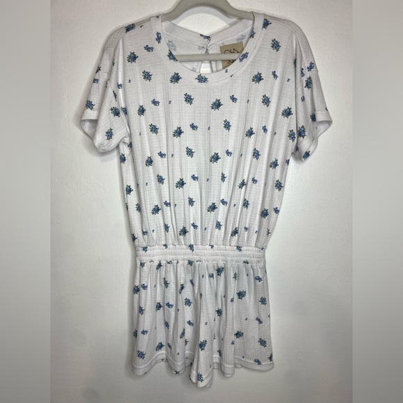 NWOT CHASER SLEEPWEAR SIZE S - Picture 3 of 7